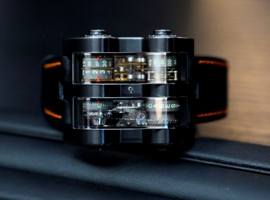 Cabestan Winch Tourbillon Vertical