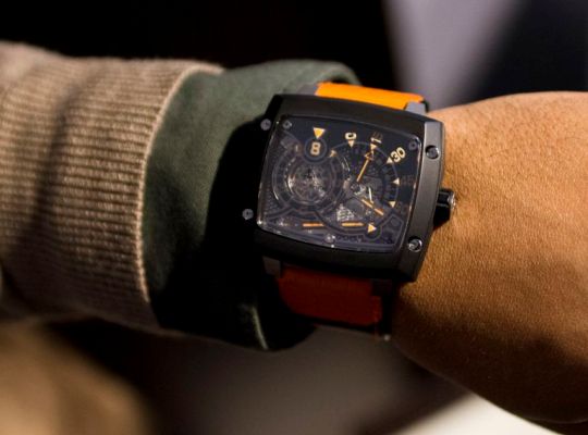 Hautlence Avante Garde HLRS 03