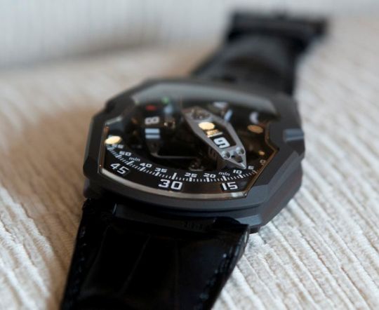URWERK UR-210 AlTiN