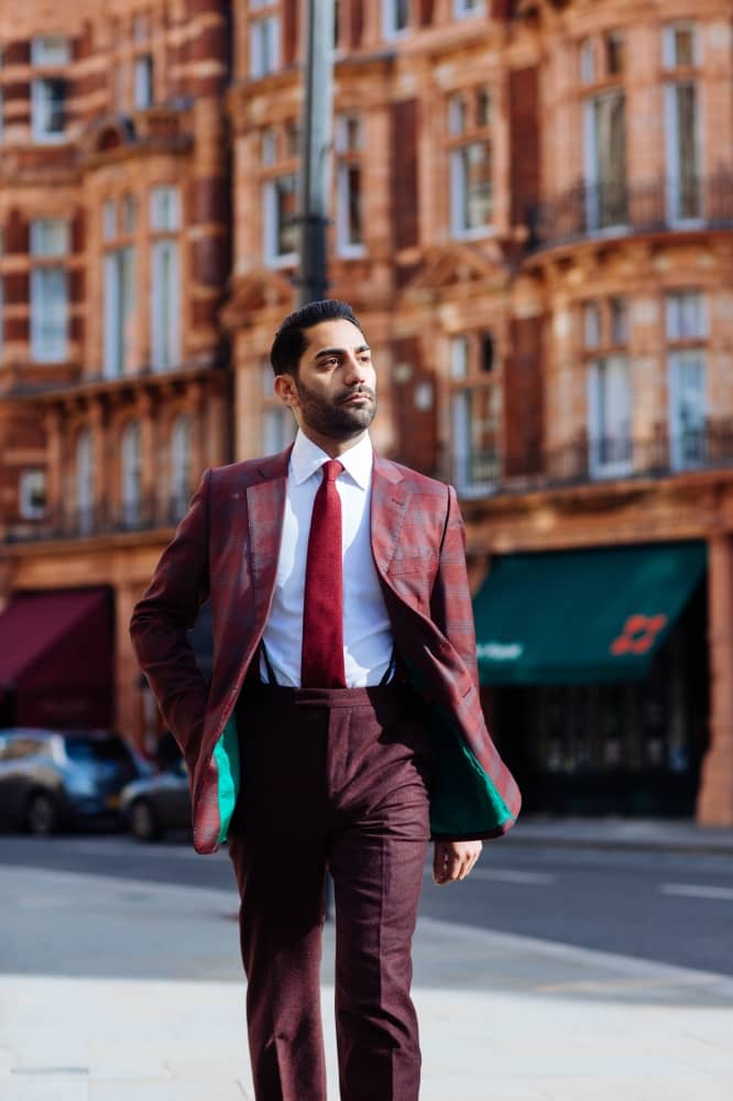 Want to add some color to your bespoke style this summer? Here’s How.
