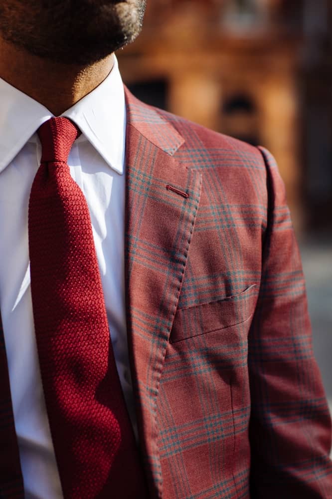 Want to add some color to your bespoke style this summer? Here’s How.